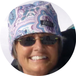 thumbnail_Mary Bowling headshot 3.png